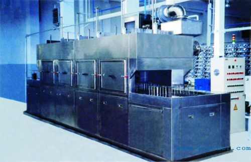 PT-6 2SSD 全自動通過式噴淋（lín）清（qīng）洗線