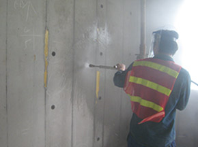 高壓水混凝土鑿（záo）毛讓施工現（xiàn）場（chǎng）不再粉塵飄飄