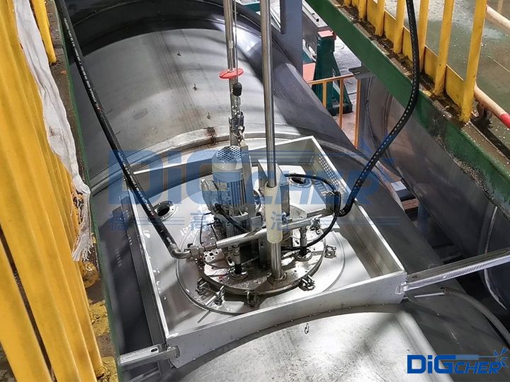 高壓水公路罐(guàn)車自動清洗機(jī)構