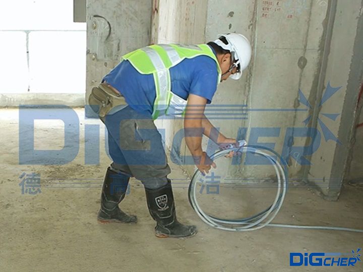 高壓管接駁（bó）