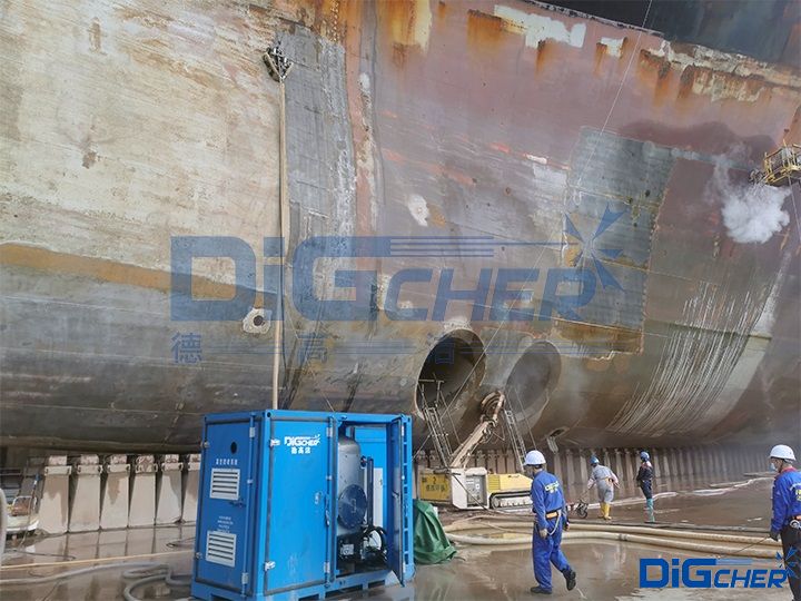 德高潔船舶爬壁除鏽機器人