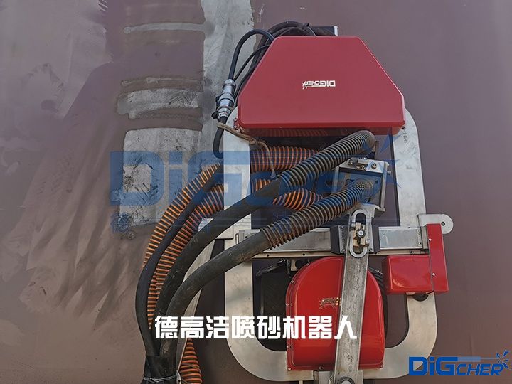 德高潔噴砂機器人（rén）