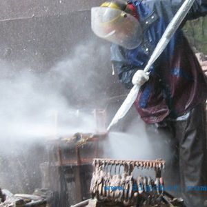 鑄件清砂機-鑄件清砂（shā）設備-高壓水射流鑄件清砂機（jī）