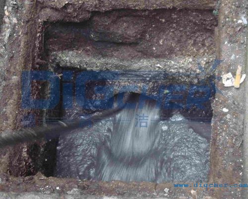 熱水管道(dào)清(qīng)洗