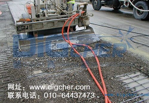 高壓（yā）水（shuǐ）混凝（níng）土路麵破（pò）碎