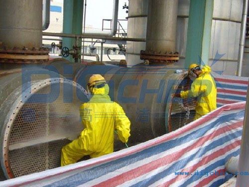 高(gāo)壓水射流清(qīng)洗作業(yè)現(xiàn)場