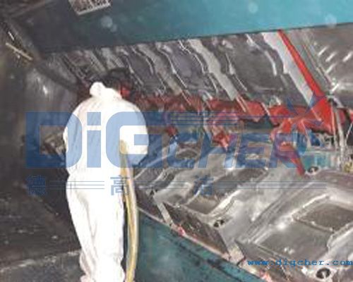 高壓清洗機在食品（pǐn）加工車（chē）間清（qīng）洗中（zhōng）的應用