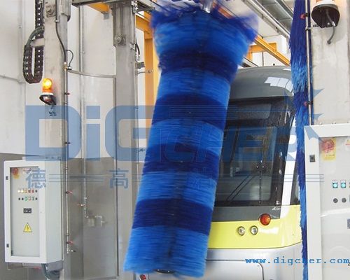 德高潔TR ATC有軌電車清洗係統係統端(duān)麵刷洗