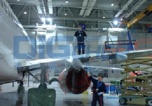 飛(fēi)機清(qīng)洗